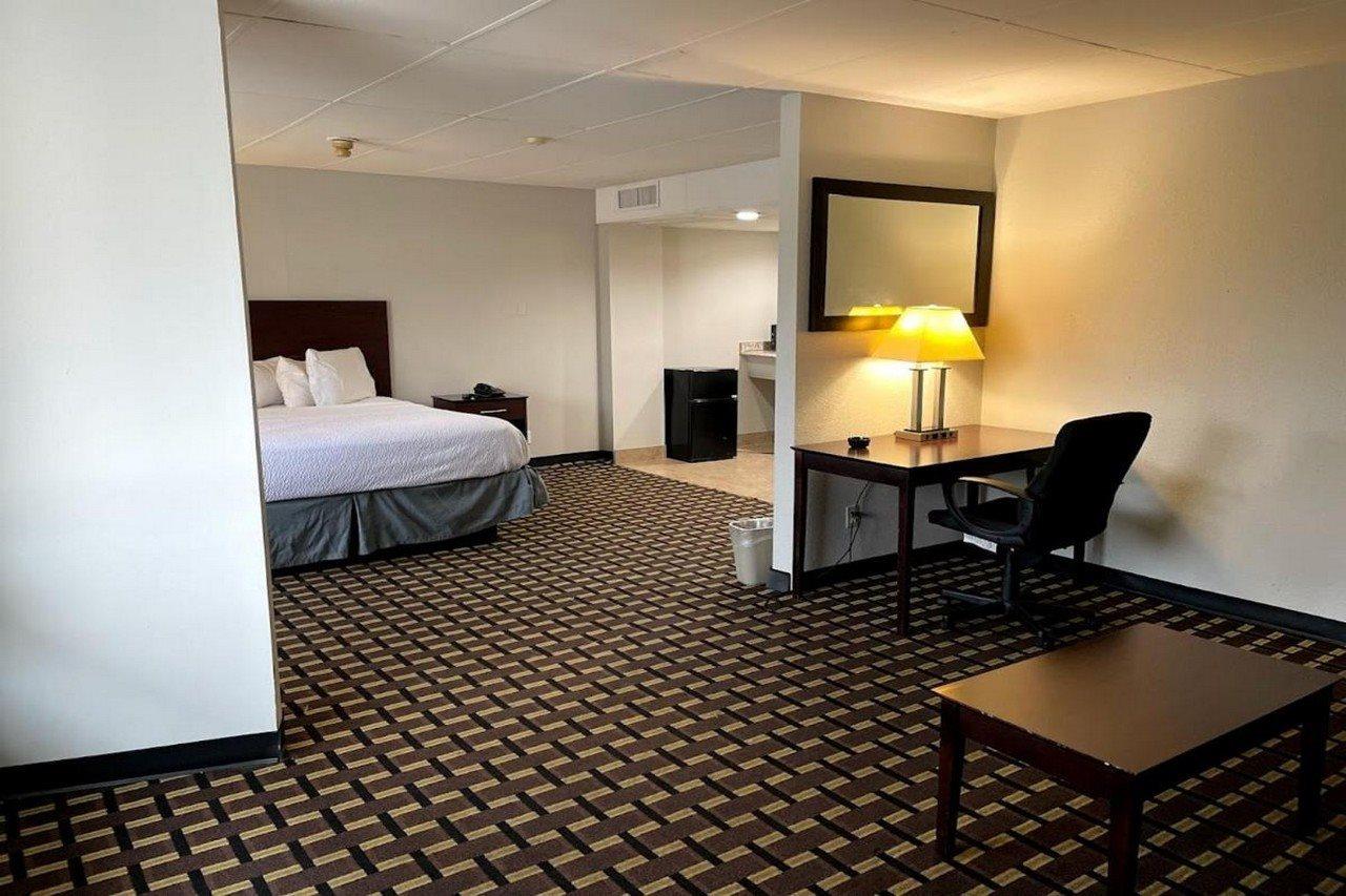 Days Inn By Wyndham Fort Wright Cincinnati Area Eksteriør bilde