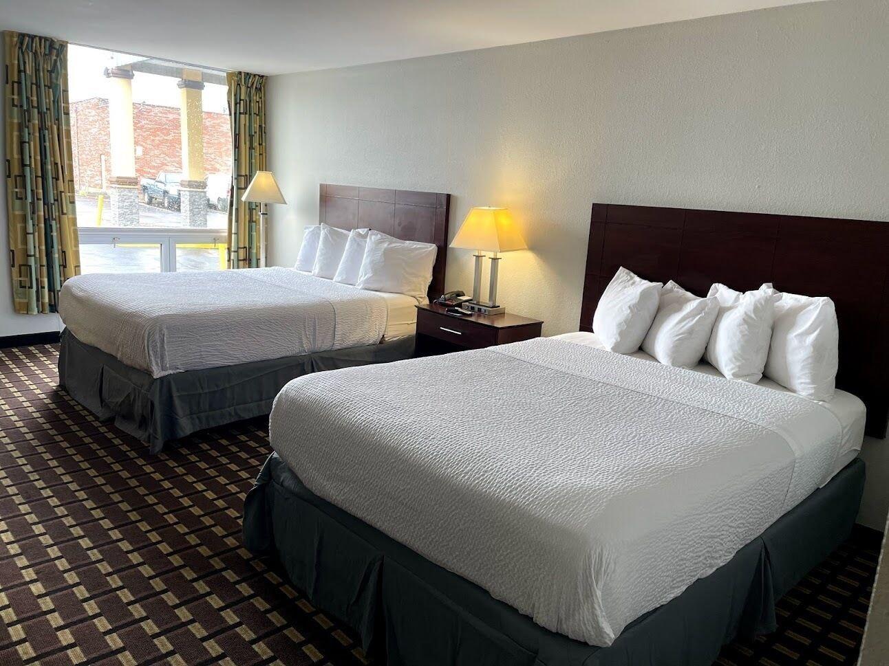 Days Inn By Wyndham Fort Wright Cincinnati Area Eksteriør bilde