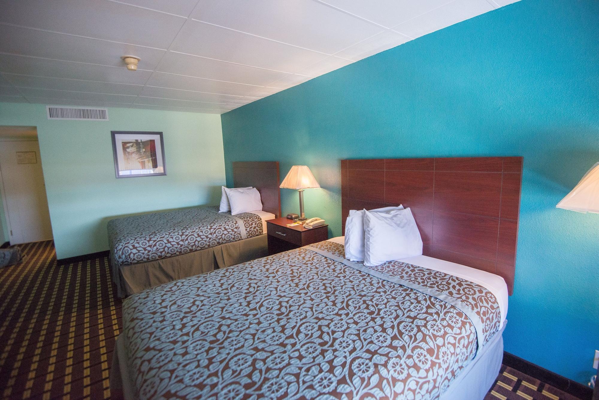 Days Inn By Wyndham Fort Wright Cincinnati Area Eksteriør bilde