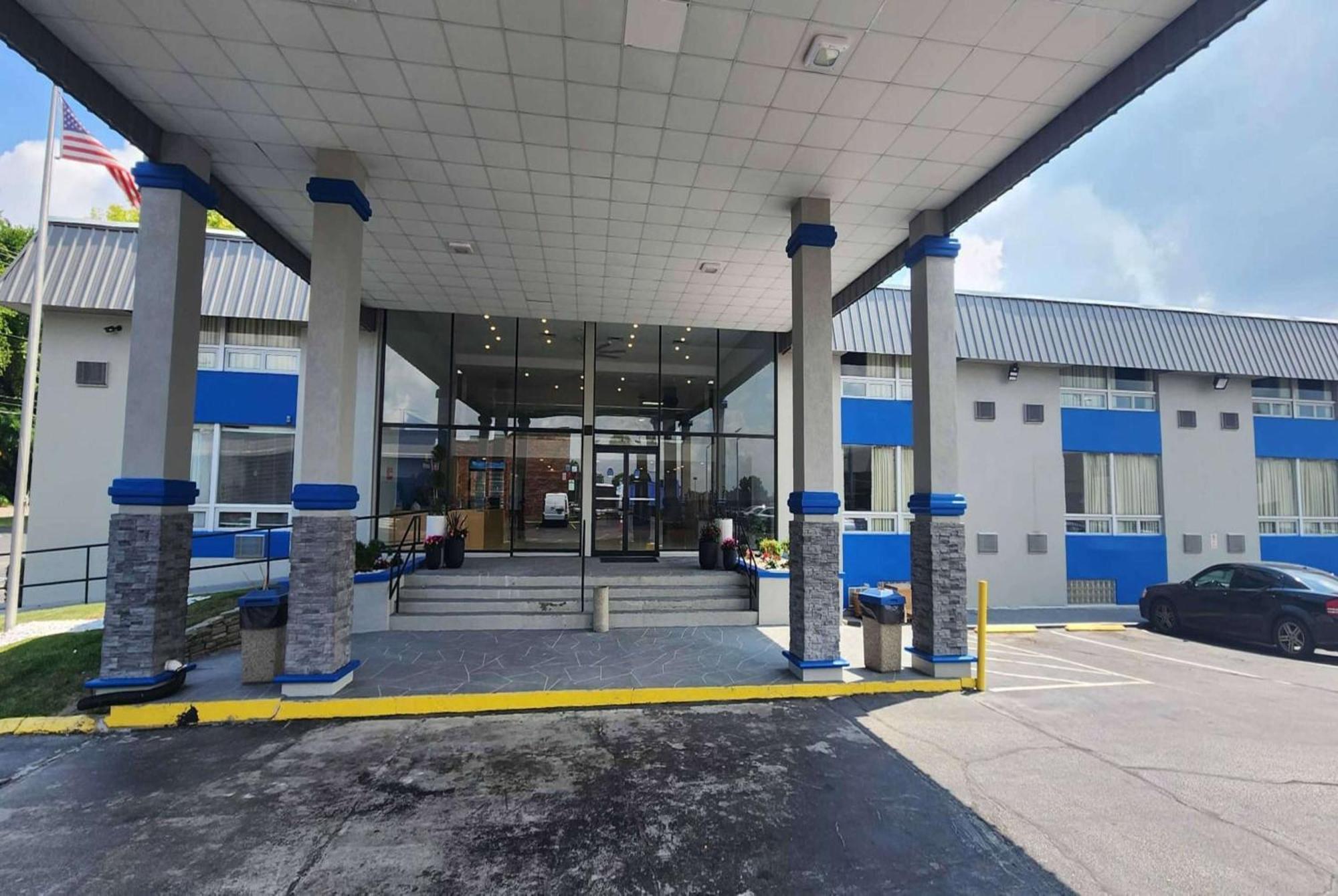Days Inn By Wyndham Fort Wright Cincinnati Area Eksteriør bilde
